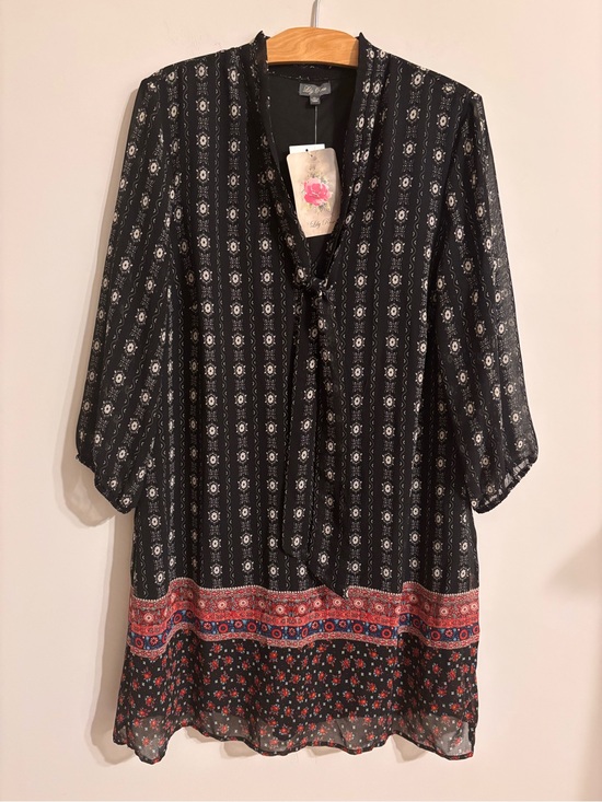 Lily Rose Dresses & Skirts - Lily Rose NWT Bohemian Chiffon tie front Peasant Dress